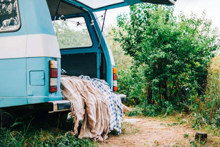 Climate Change & Indian Camping: Weekend Getaways vs. Long Adventure Trips Challenges